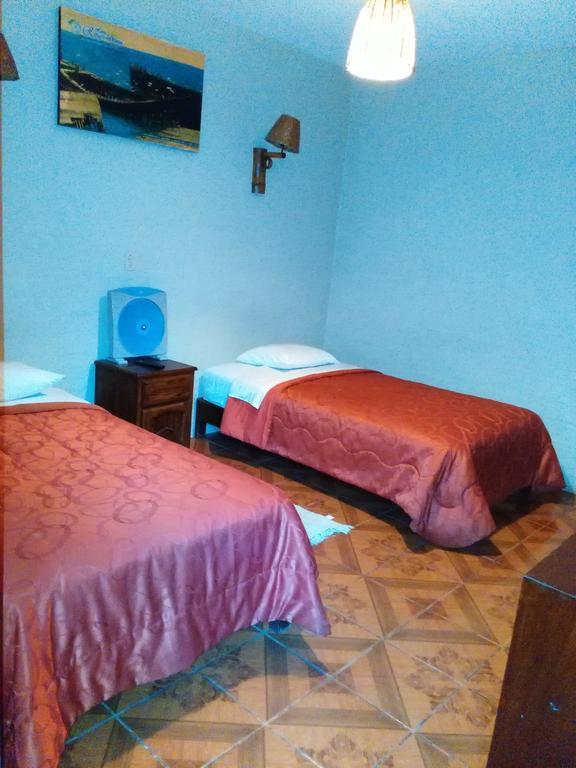 Refugio Del Pirata Hostel Paracas Bilik gambar
